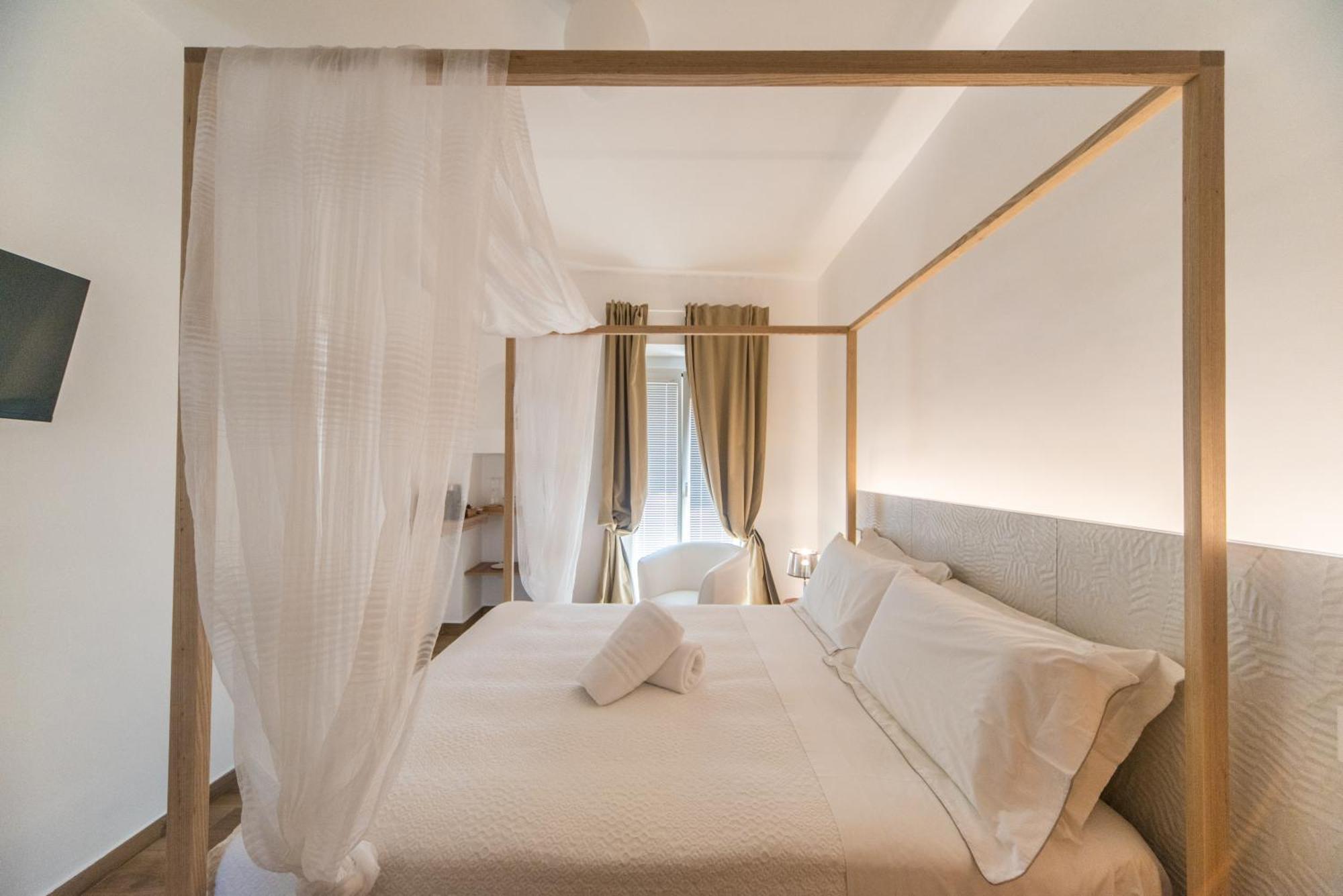 Suite Santa Chiara Trani Eksteriør billede
